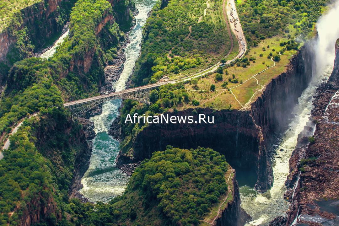 Фото водопада Виктория со стороны Замбии